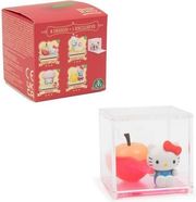 hello kitty mini box big apple photo