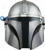 hasbro fans star wars black series the mandalorian electronic helmet photo