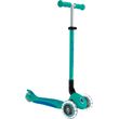 globber scooter elite lights v2 emerald green 439 607 3 photo
